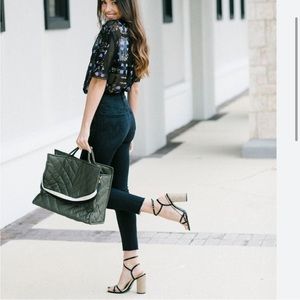 NEW MOTHER The Pixie Ankle Fray in Holding Hands Size 25